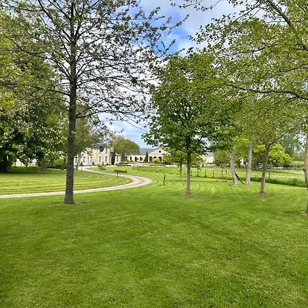 Vaugoubert Bed & Breakfast 3*